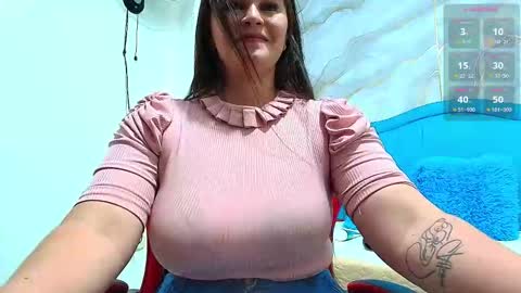 A N A P A U L A online show from October 4, 2025, 8:29 pm