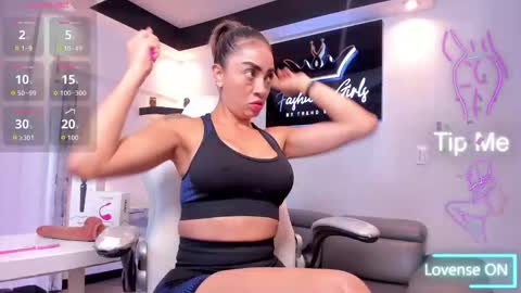 Snapshot of anaruiz1_ chatting on October 12, 2025, 1:21 pm ana online show from October 12, 2025, 1:21 pm
