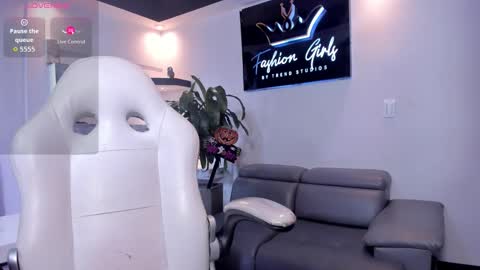 Snapshot of anaruiz1_ chatting on October 16, 2025, 2:40 pm ana online show from October 16, 2025, 2:40 pm