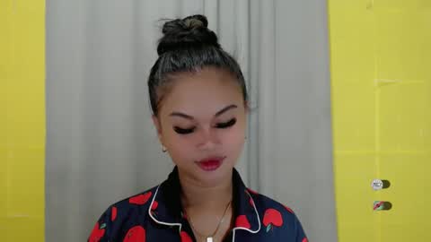 Snapshot of anaruru_ chatting on January 16, 2025, 12:09 pm ANA online show from January 16, 2025, 12:09 pm