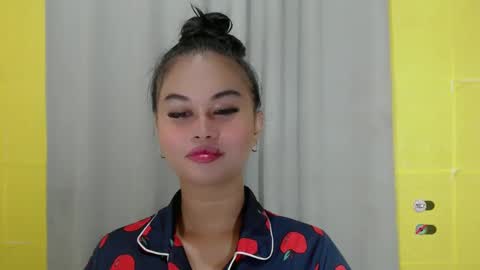 Snapshot of anaruru_ chatting on January 20, 2025, 7:35 pm ANA online show from January 20, 2025, 7:35 pm