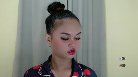 Snapshot of anaruru_ chatting on February 11, 2025, 5:07 pm ANA online show from February 11, 2025, 5:07 pm