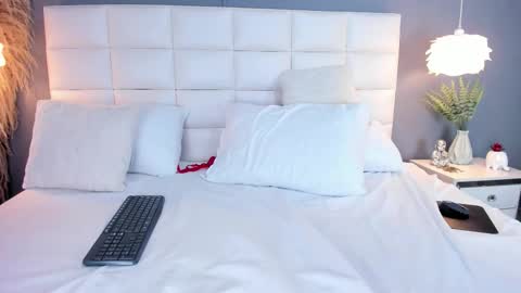 A N A S T A S I A online show from October 25, 2025, 5:51 pm