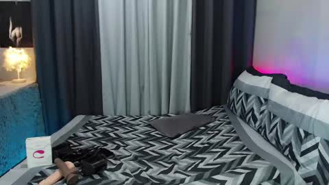 anawalters online show from December 19, 2024, 5:07 am