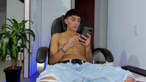 Ander Arias online show from January 29, 2025, 12:12 am