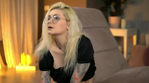 Rosse online show from April 24, 2026, 9:45 am