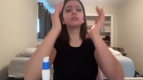 Snapshot of anditspinkxo chatting on June 10, 2026, 5:23 pm anditspinkxo online show from June 10, 2026, 5:23 pm