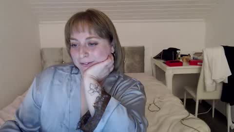 Snapshot of andorphina chatting on March 9, 2026, 8:57 pm Andorphin online show from March 9, 2026, 8:57 pm