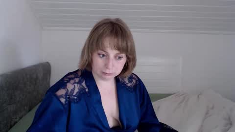 Snapshot of andorphina chatting on March 27, 2026, 7:47 am Andorphin online show from March 27, 2026, 7:47 am