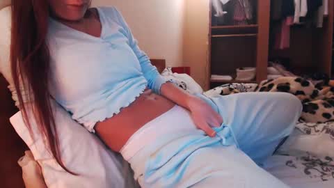 Andra online show from January 26, 2025, 6:28 am