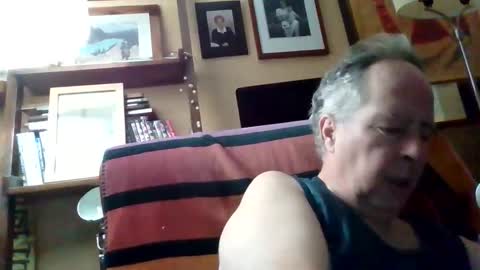 andre6045 online show from February 3, 2026, 11:43 pm