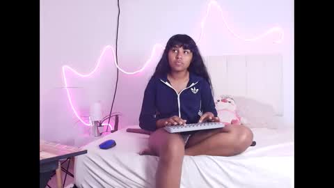 andre_lezcano online show from February 26, 2026, 7:24 pm