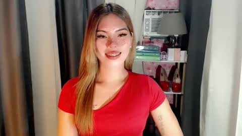 andrea06121998 online show from May 28, 2026, 6:05 pm