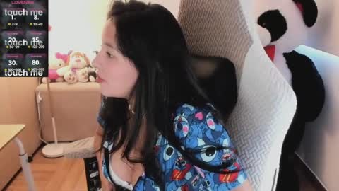 Snapshot of andrea_bonnie chatting on April 1, 2026, 10:51 pm andrea_bonnie online show from April 1, 2026, 10:51 pm