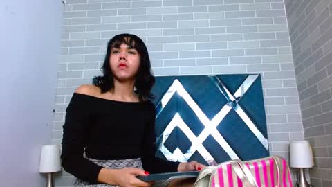 Andres Gil online show from October 9, 2025, 12:58 pm