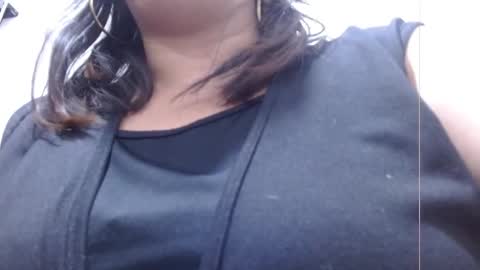 Andrea Model trainer Luxury ST online show from October 17, 2025, 11:40 pm