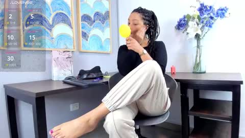 Andrea Zoelins online show from September 9, 2025, 2:16 pm