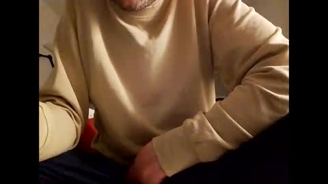 Snapshot of andreai1988 chatting on February 28, 2026, 7:42 am andreai1988 online show from February 28, 2026, 7:42 am