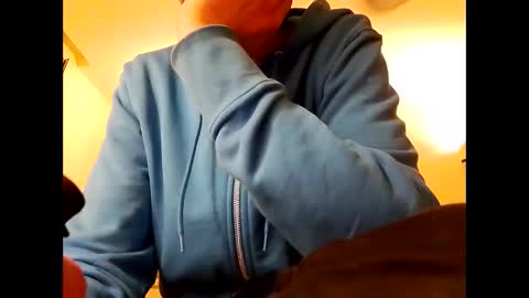 andreai1988 online show from April 13, 2026, 2:06 am