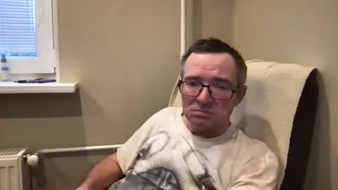 andreass60 online show from February 5, 2025, 7:07 am