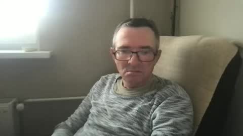 andreass60 online show from November 17, 2025, 9:04 am