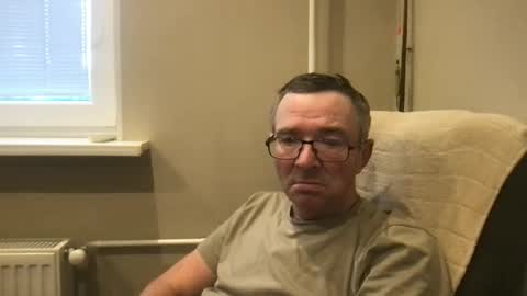 andreass60 online show from November 18, 2025, 6:40 am