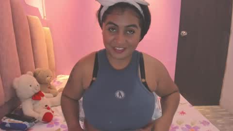 A n d r  e a S w e e t  online show from October 4, 2025, 8:18 pm