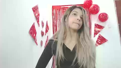 andreau 19 online show from September 19, 2025, 1:56 pm