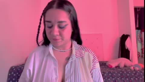 Snapshot of andrebigboobs chatting on December 3, 2024, 8:17 pm Andre online show from December 3, 2024, 8:17 pm