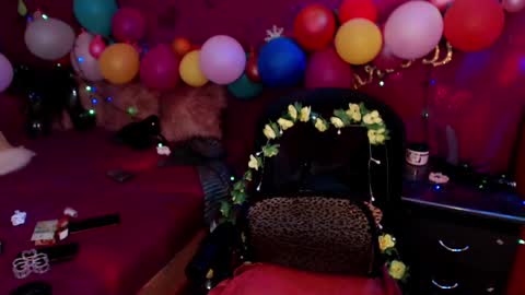 andreeajj online show from March 8, 2025, 7:31 pm