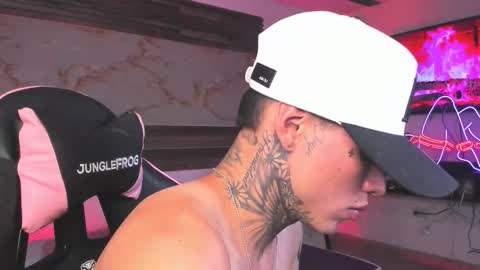 andrees_s online show from January 9, 2026, 1:19 am