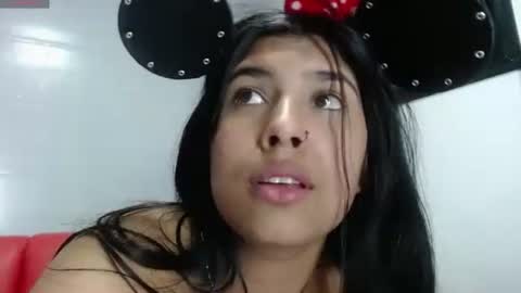 Andreina  online show from December 15, 2024, 5:56 am