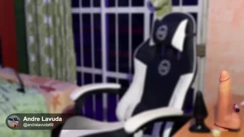 Andre Labuda online show from September 24, 2025, 9:45 am