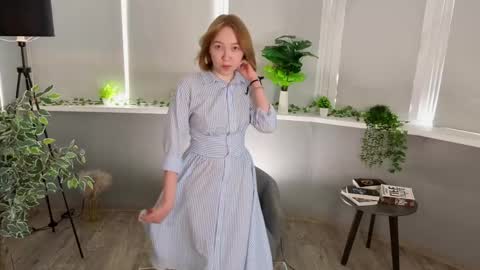 Lina online show from June 5, 2026, 1:12 am