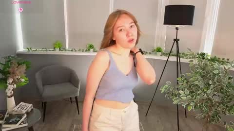 Lina online show from June 6, 2026, 1:11 am