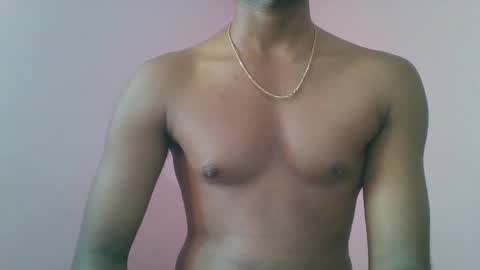 andres01_ online show from November 20, 2025, 7:08 am