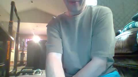 andres11111111111 online show from May 14, 2026, 1:34 am