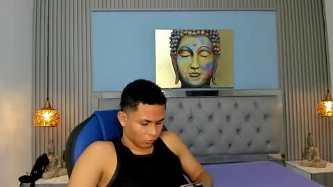 IM ANDRES online show from April 17, 2026, 4:26 am