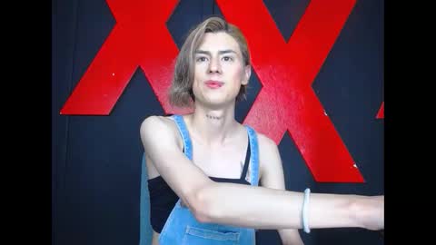 Alann online show from April 9, 2026, 1:38 pm