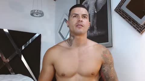 insta andres clark  online show from February 8, 2025, 9:04 pm