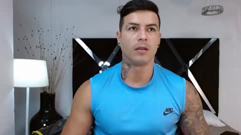 insta andres clark  online show from February 14, 2025, 5:46 pm