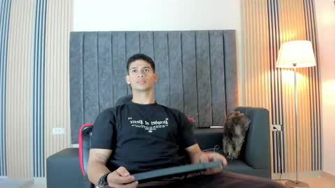 ANDRES  online show from September 15, 2025, 4:45 am