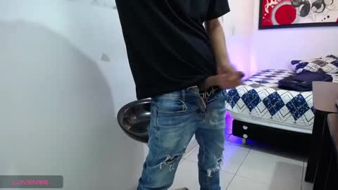 Snapshot of andressdean chatting on December 14, 2024, 1:28 am Andres Dean online show from December 14, 2024, 1:28 am