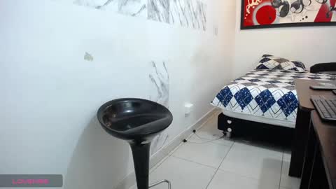 Snapshot of andressdean chatting on December 17, 2024, 6:31 pm Andres Dean online show from December 17, 2024, 6:31 pm