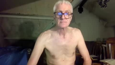 Andrew online show from June 1, 2026, 10:22 pm