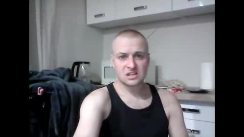 andrew3356577 online show from January 18, 2025, 12:13 am