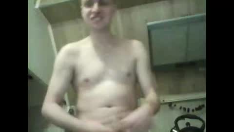 andrew3356577 online show from October 27, 2025, 3:43 am