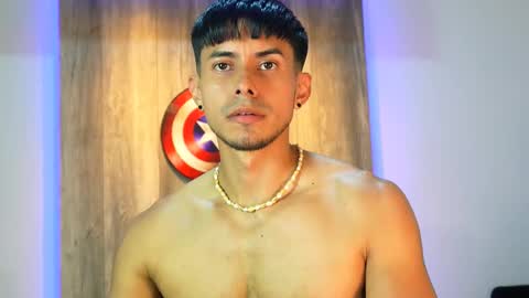 Snapshot of andrew_elliot chatting on March 7, 2025, 2:46 am Andrew online show from March 7, 2025, 2:46 am