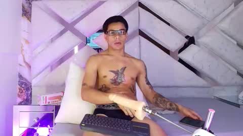 andrew_haalls online show from March 1, 2026, 10:34 pm