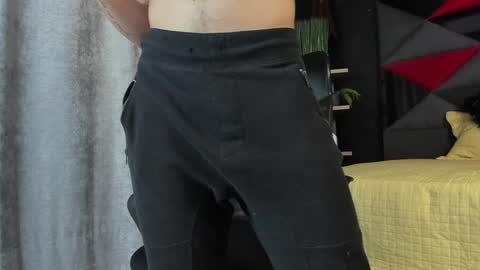 Snapshot of andrew_mathe chatting on December 3, 2024, 12:35 am Andrew Mathwes online show from December 3, 2024, 12:35 am